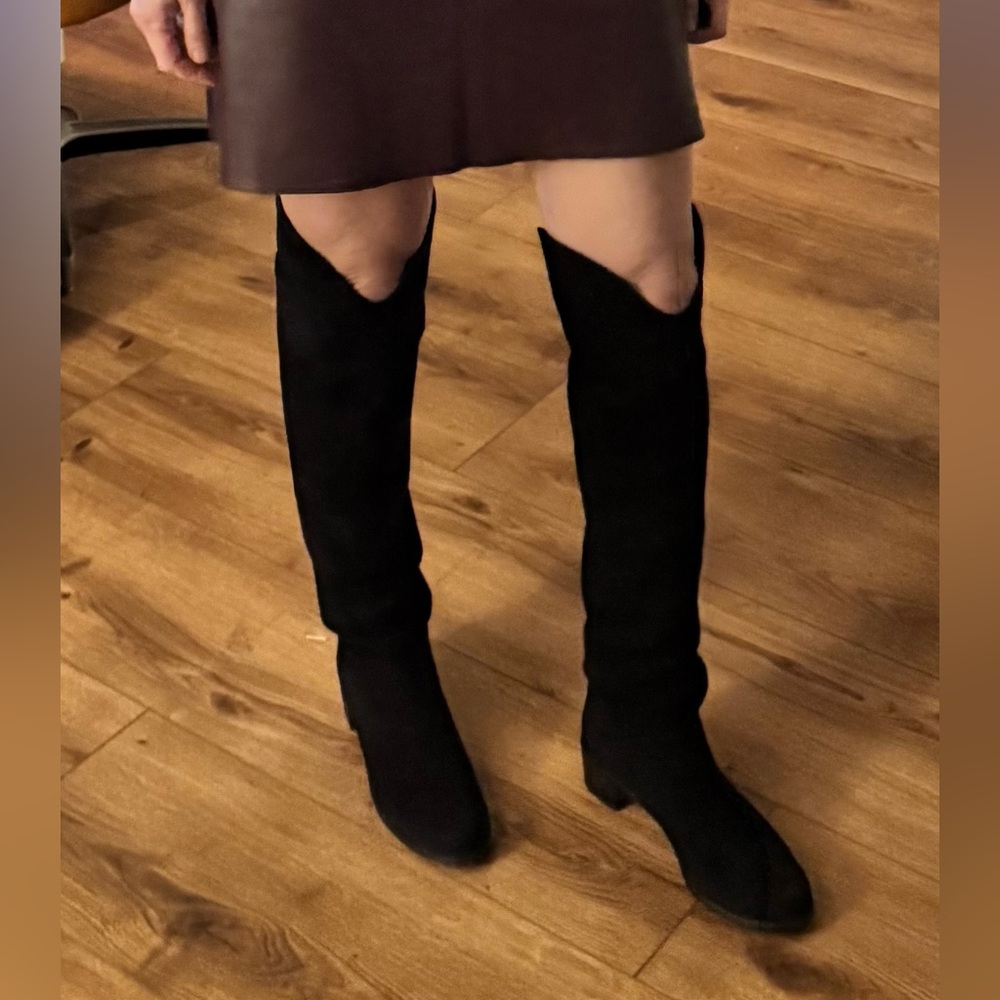 STUART WEITZMAN Suede Over the knee boot 8.5
